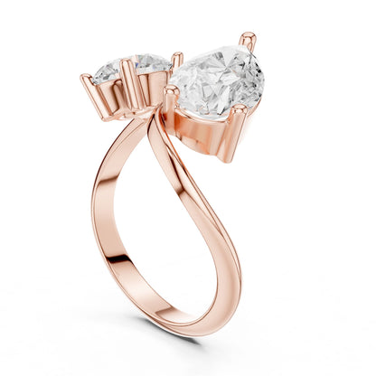 Women's Round Lab Grown Diamond Three-Stone Ring