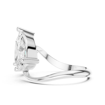 Women's Round Lab Grown Diamond Three-Stone Ring